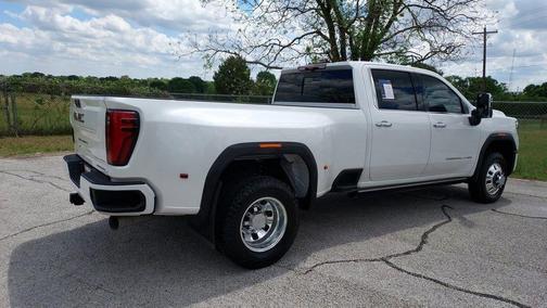 2025 GMC Sierra 3500 Denali