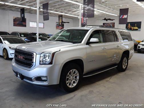 2019 GMC Yukon XL SLT