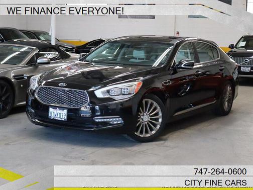 2017 Kia K900 Luxury 5.0L