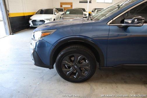 Crystal Black Silica 2022 Subaru Outback Onyx Edition XT