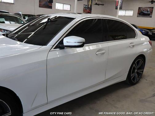2020 BMW 330 330i
