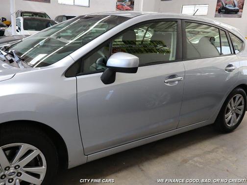 2015 Subaru Impreza 2.0i Premium