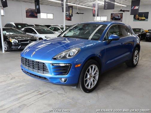2016 Porsche Macan S