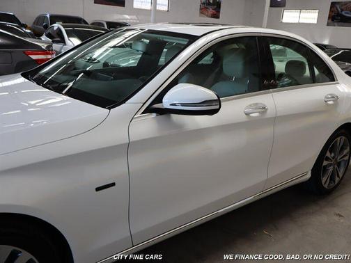designo Diamond White Metallic 2018 Mercedes-Benz C-Class C 350e