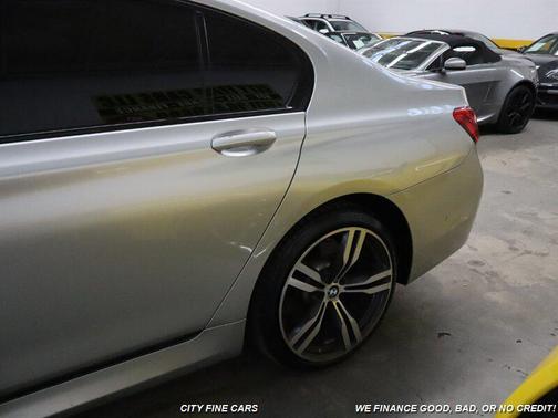 2016 BMW 750 i xDrive
