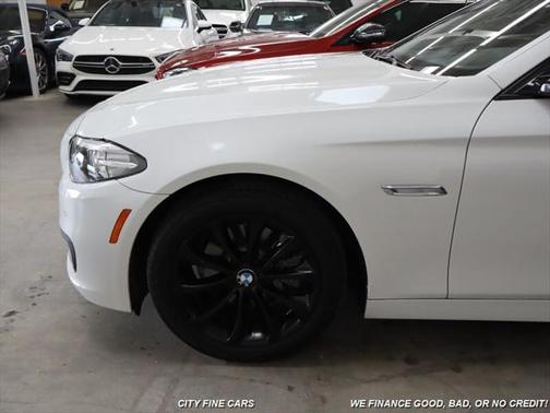 2015 BMW 528 528i