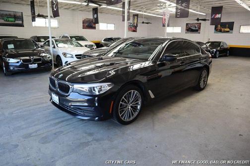 Black 2020 BMW 530e iPerformance