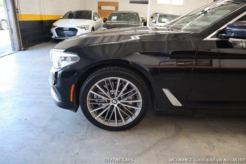Black 2020 BMW 530e iPerformance
