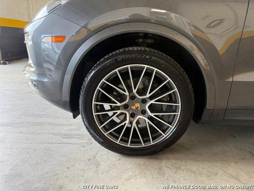 2020 Porsche Cayenne Cayenne