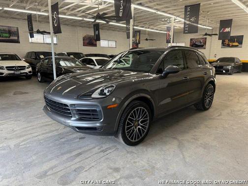 2020 Porsche Cayenne Cayenne