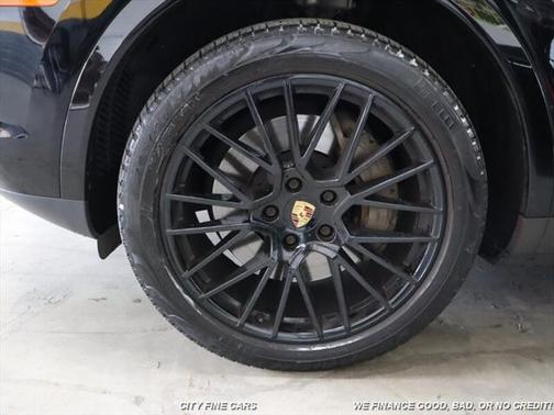 2019 Porsche Cayenne S