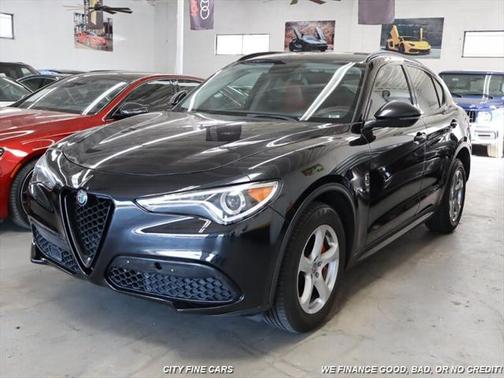 2018 Alfa Romeo Stelvio Base