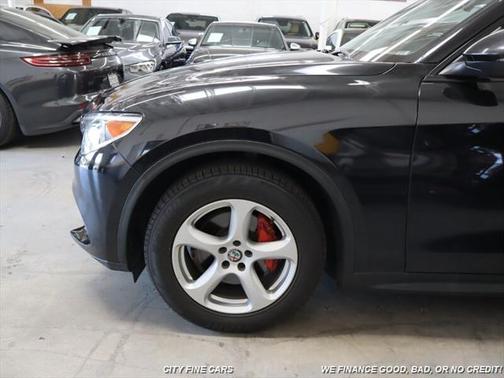 2018 Alfa Romeo Stelvio Base