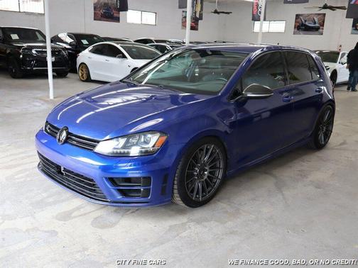 2017 Volkswagen Golf R 2.0T DSG