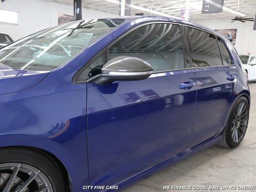 2017 Volkswagen Golf R 2.0T DSG