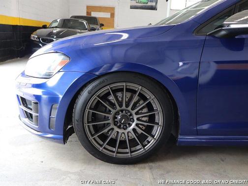 2017 Volkswagen Golf R 2.0T DSG