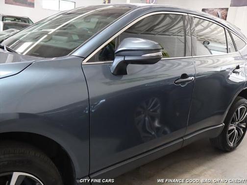 2022 Toyota Venza LE