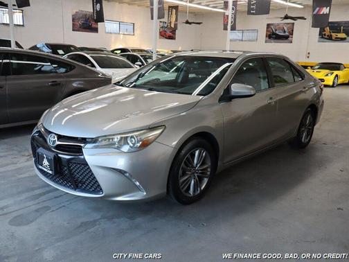 2015 Toyota Camry SE