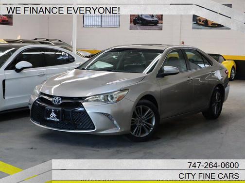 2015 Toyota Camry SE