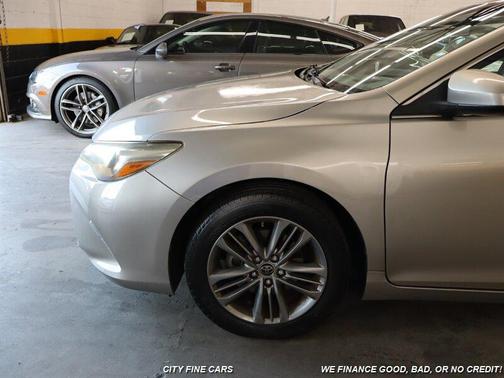 2015 Toyota Camry SE