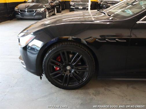 2017 Maserati Ghibli Base