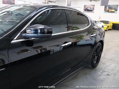 2017 Maserati Ghibli Base