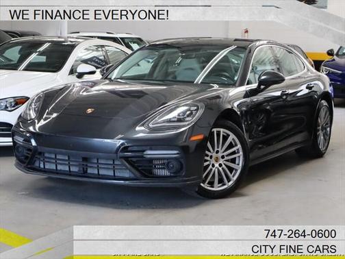 2017 Porsche Panamera Turbo