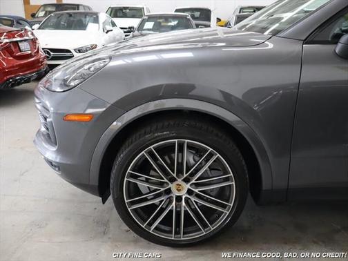 2020 Porsche Cayenne Coupe