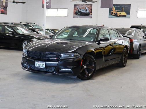 2017 Dodge Charger SXT