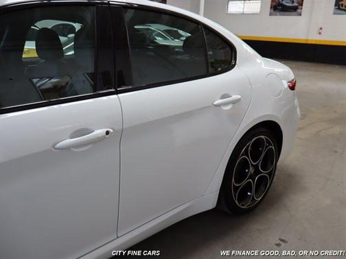 2023 Alfa Romeo Giulia Ti