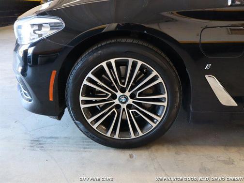 2019 BMW 530e iPerformance