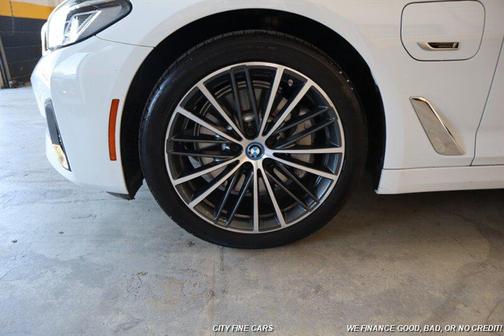 White 2023 BMW 530e Base