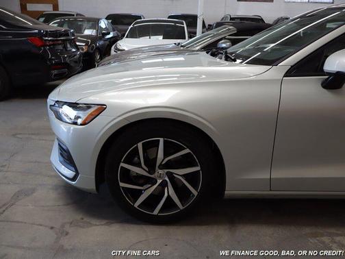 2019 Volvo S60 T5 Momentum