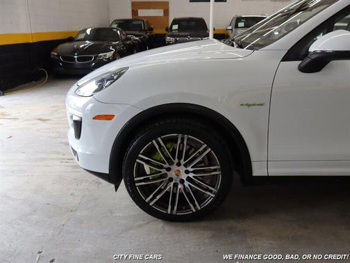 2016 Porsche Cayenne Cayenne S E-Hybrid