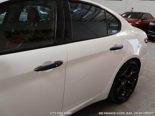 2019 Alfa Romeo Giulia Ti Sport