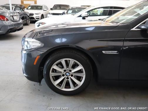 2016 BMW 528 528i