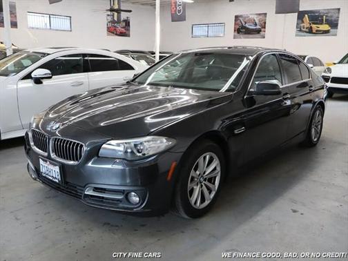 2016 BMW 528 528i