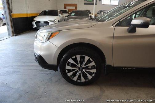 Gold 2017 Subaru Outback 2.5i Limited