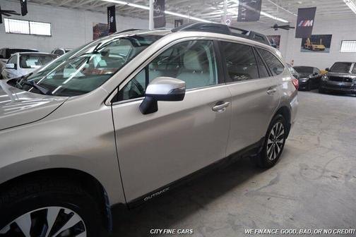 Gold 2017 Subaru Outback 2.5i Limited