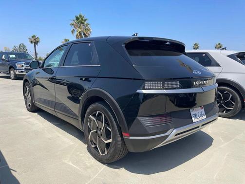 Abyss Black 2024 Hyundai IONIQ 5 SEL