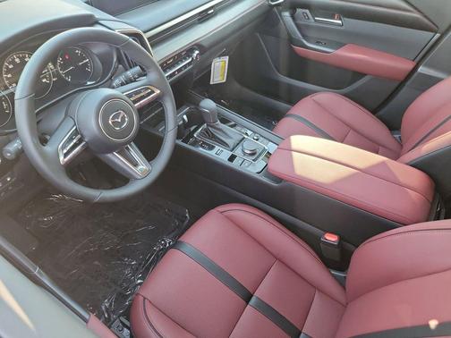 2026 Mazda CX-50 Hybrid Premium Plus