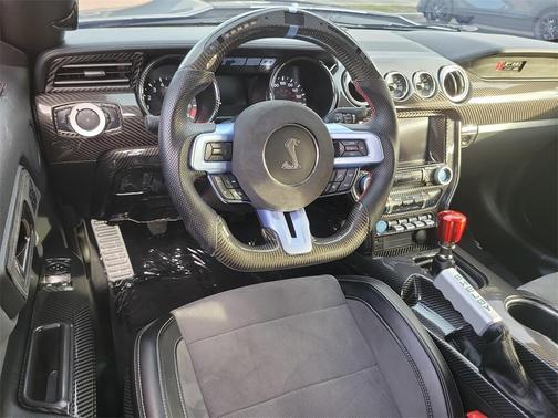 2020 Ford Shelby GT350 Base