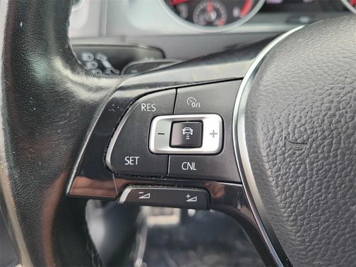 2017 Volkswagen Golf Alltrack TSI SE
