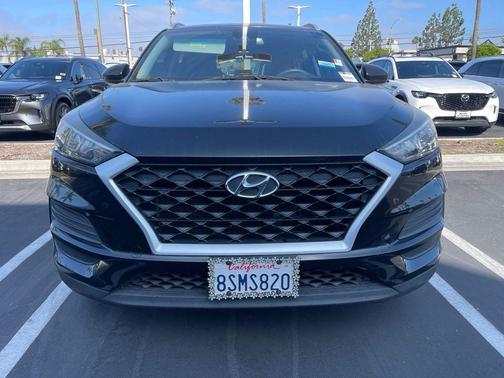 Black Noir Pearl 2020 Hyundai TUCSON Value