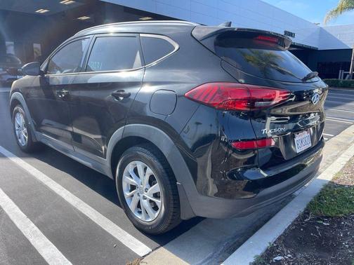 Black Noir Pearl 2020 Hyundai TUCSON Value