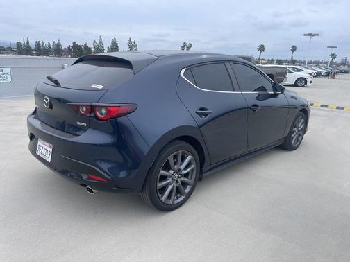 2023 Mazda Mazda3 FWD w/Preferred Package