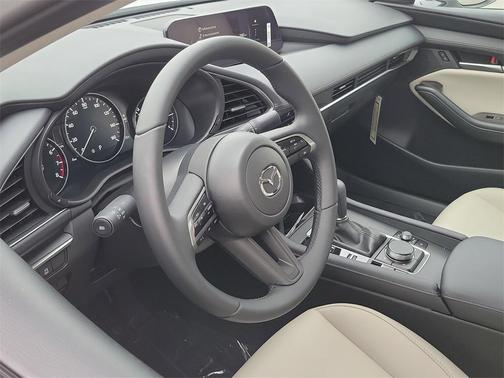 2026 Mazda Mazda3 FWD w/Preferred Package