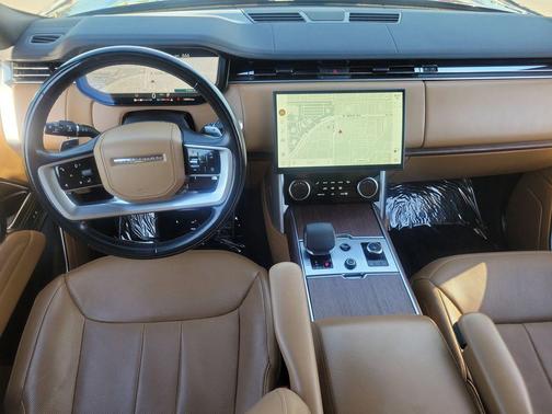 2023 Land Rover Range Rover P530 SE