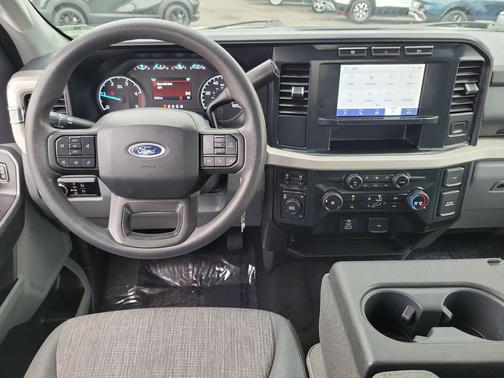 2023 Ford F-250 XLT