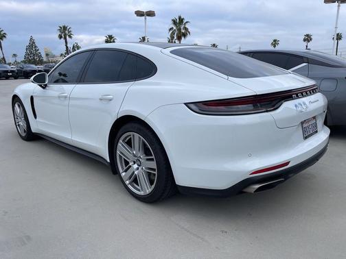 2021 Porsche Panamera 4
